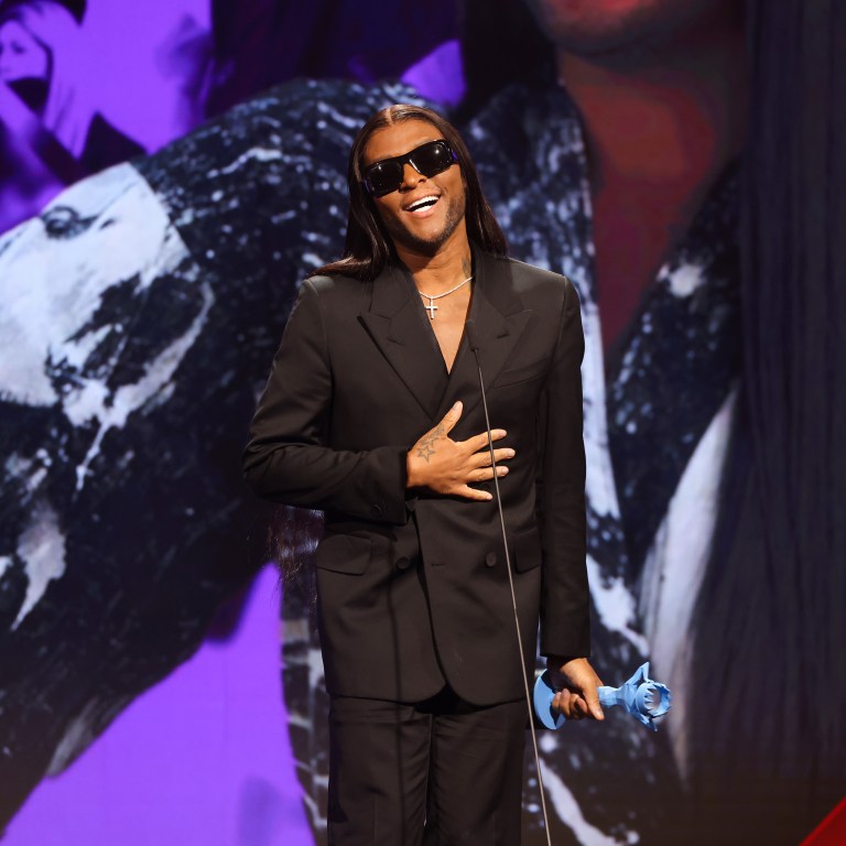 Law Roach’s Iconic Hairstyles: Setting Trends in Fashion Live from Jason Lee’s 3rd Annual Impact Awards