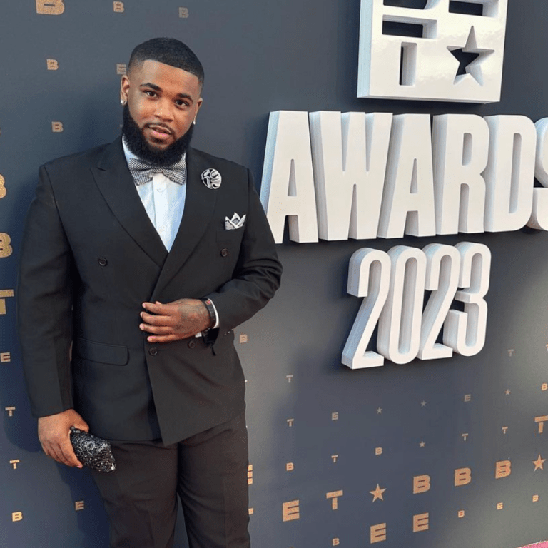 Celebrity Hairstylist Jatavius Taylor: The Hottest Hair Guru of the Moment!