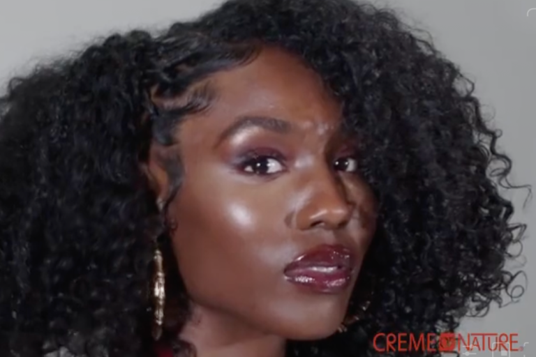 Creme of Nature Perfect Edges Firm Hold keeps you an Edge Above!