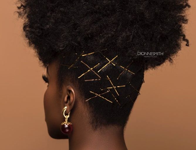 Festive Tresses: Holiday Hairstyles to Make You Shine