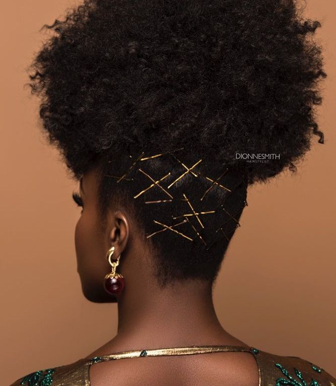 Festive Tresses: Holiday Hairstyles to Make You Shine