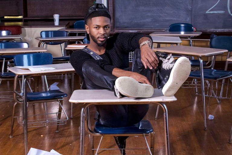 Meet Hair Physician: The Hairstylist!