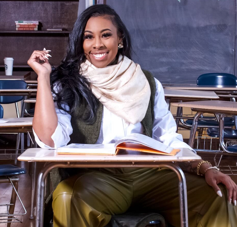 Meet Shu Does My Hair: The Hairstylist