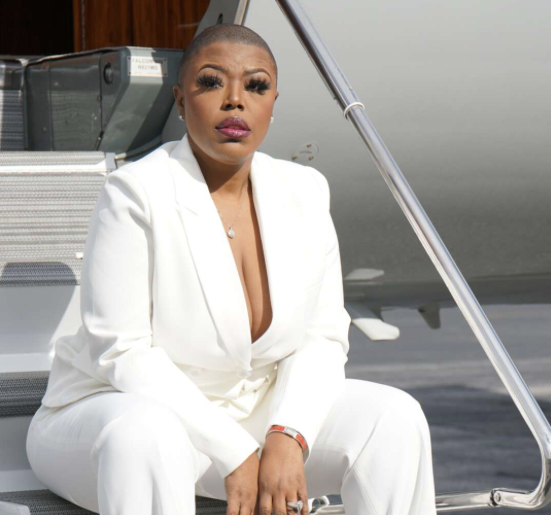 Six Figure Spa Chick: Candace Holyfield Parker is At It Again!