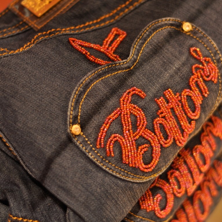 Nelly Makes a Statement: The Return of Apple Bottom Jeans!