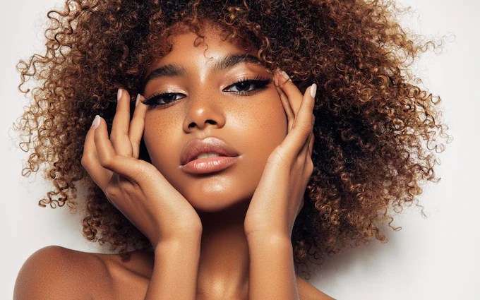 8 Ways on How to Maintain a Glowing Summer Skincare Routine