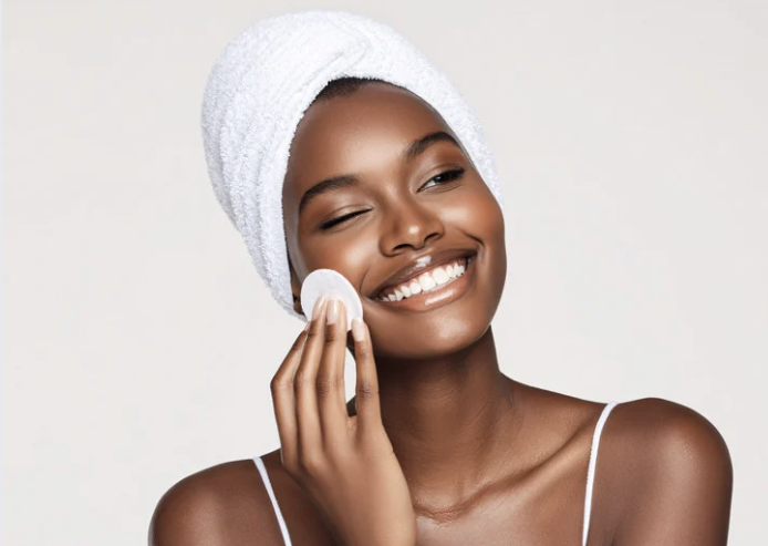 Glow from Within: Why Skinimalism Is the Move in 2025