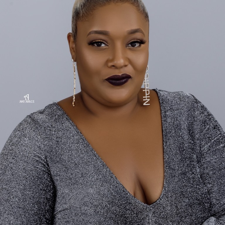 Janel Sealy Smith: The Real Deal Celebrity Cosmetologist 