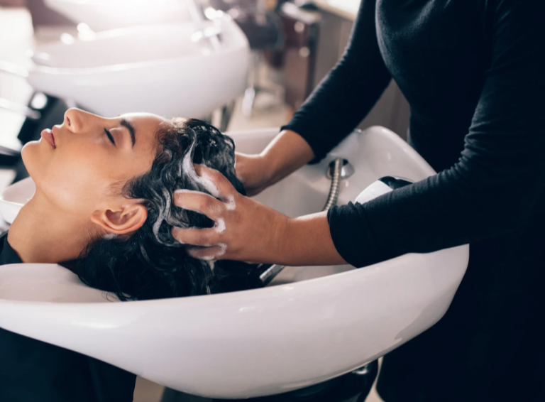 10 Reasons Why Use Vagaro for Effortless Booking and Business Growth