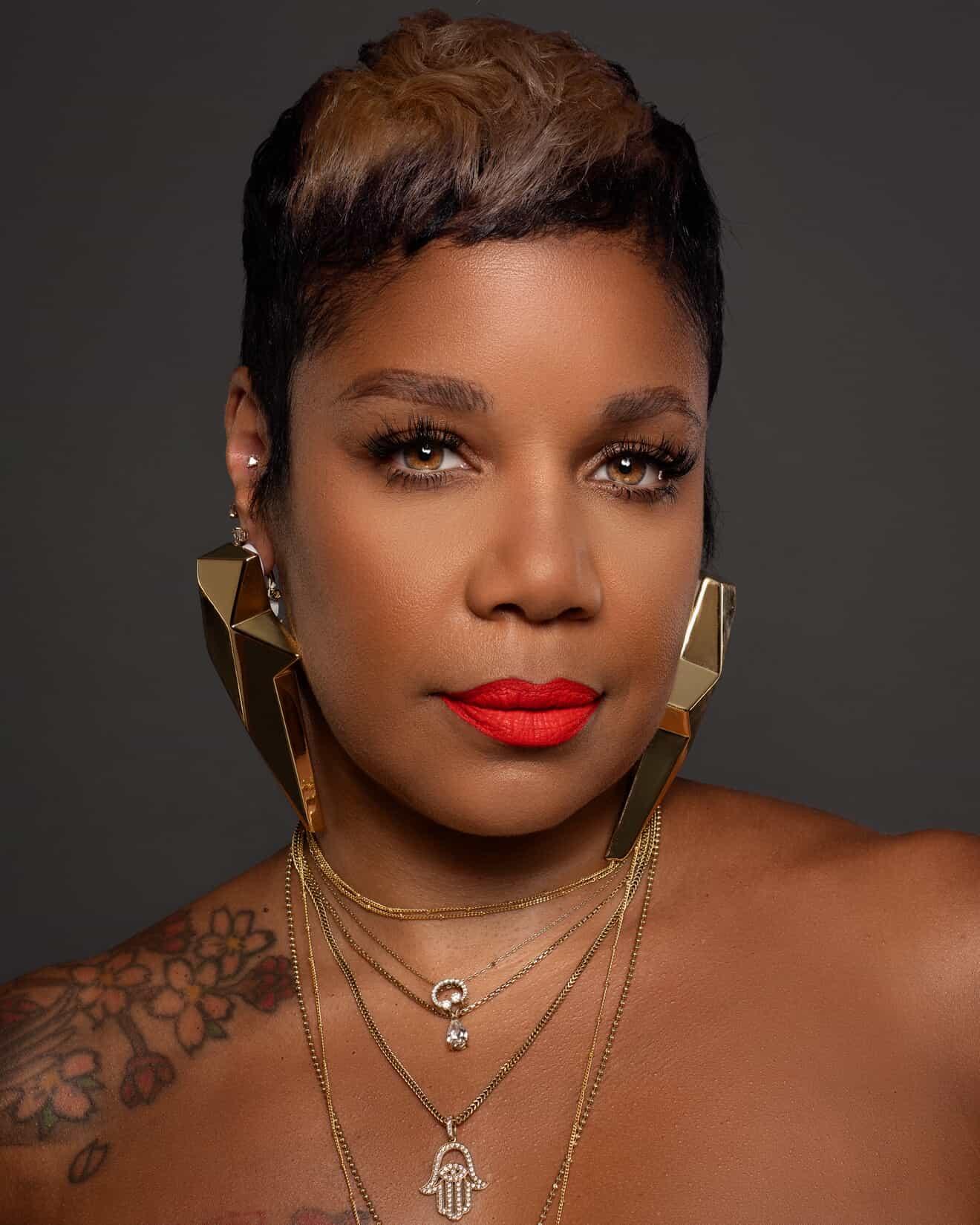 The GO-TO New York City Makeup Artist Keanda Vivar also known as Keys