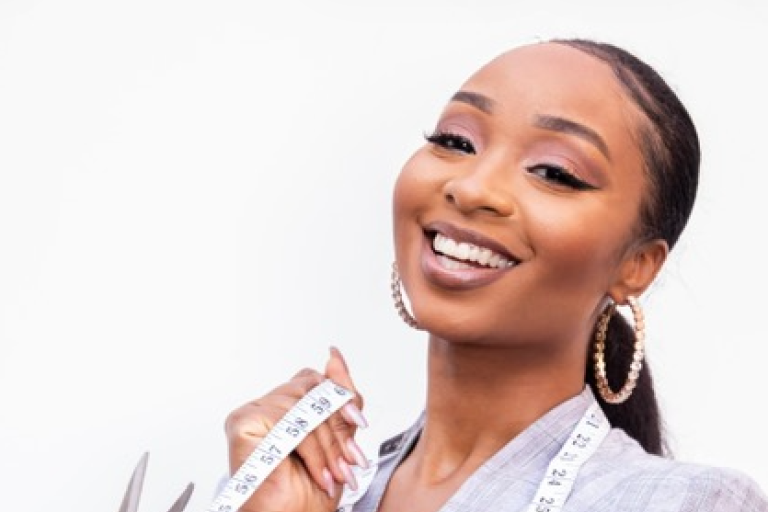 Behind Hollywood Royalty: Alia Simone,  Celebrity Stylist Of Eddie Murphy’s Most  Iconic Looks