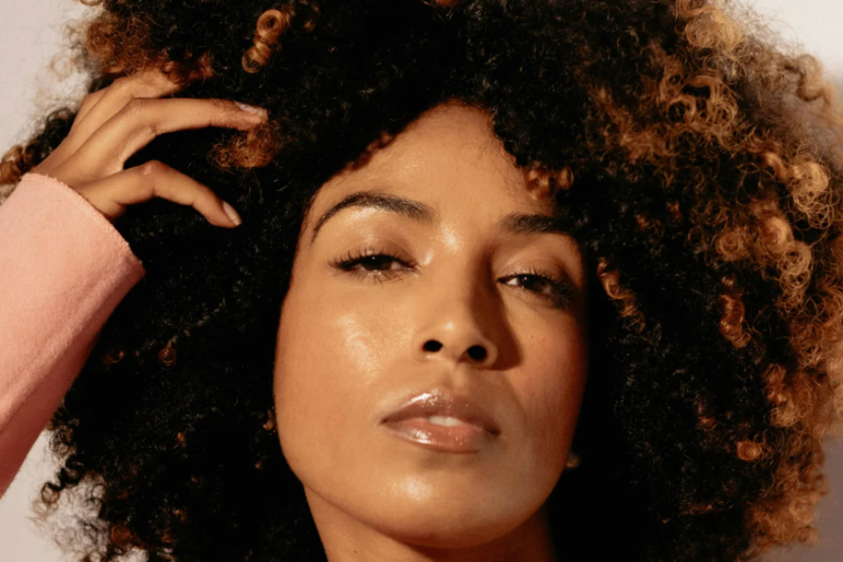7 Easy Ways to Keep Your Natural Curls Poppin’ Every Day