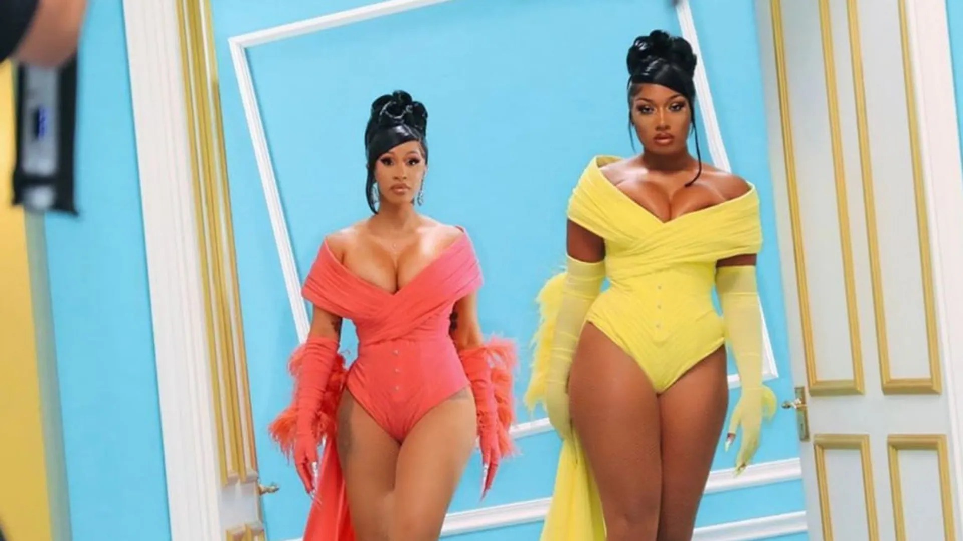365fb419cec7 Cardi B And Megan Thee Stallion S Song Wap Is One Of The Most Successful Collabopng