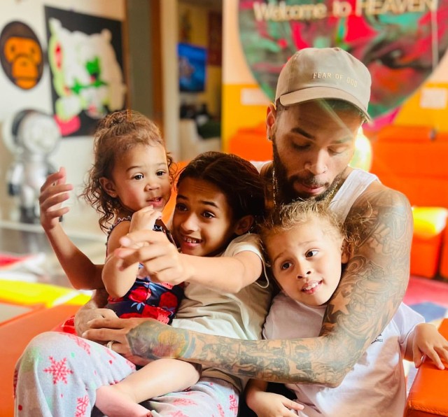 CHRISBROWNKIDS4