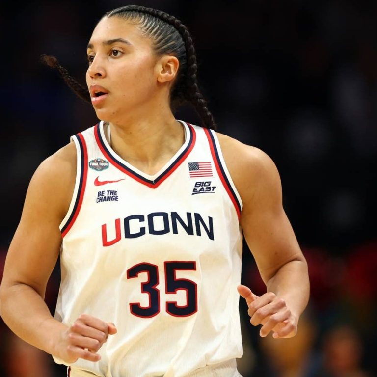 Azzi Fudd Dallas Wings: The New Face of Texas Basketball