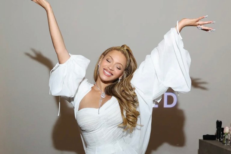 Cécred Styling Line: Beyoncé’s New High Performance Hair Collection