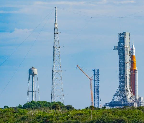 A Historic Return: Astronauts Make Moon History on April 1, 2026