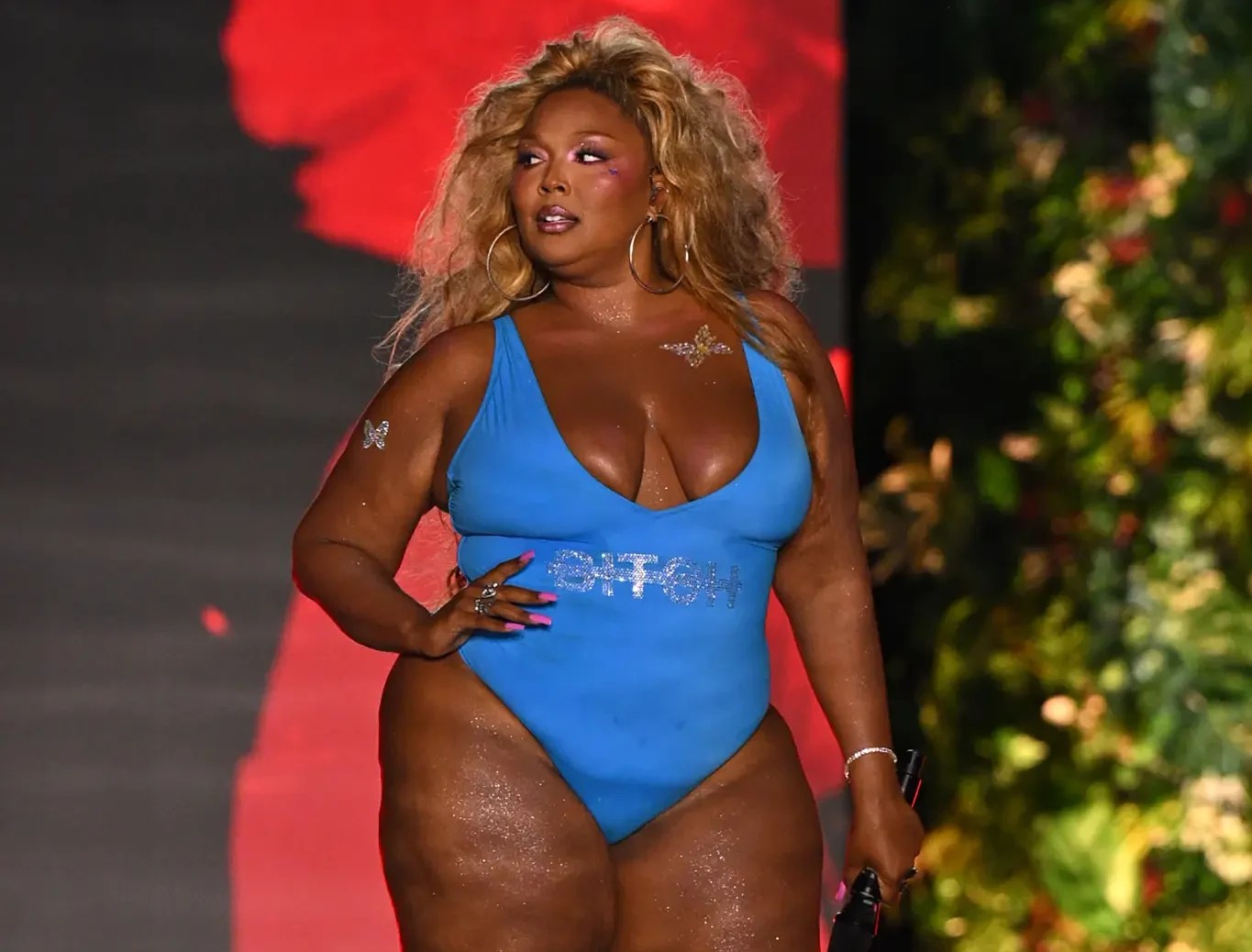 Lizzo Sports Illustrated Performance Shuts Down the 2026 Runway